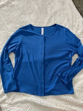 Auden Royal Blue Button-Front Long Sleeve Top